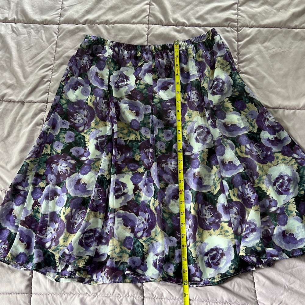 Laura Scott A-Line Purple and White Pleated Skirt